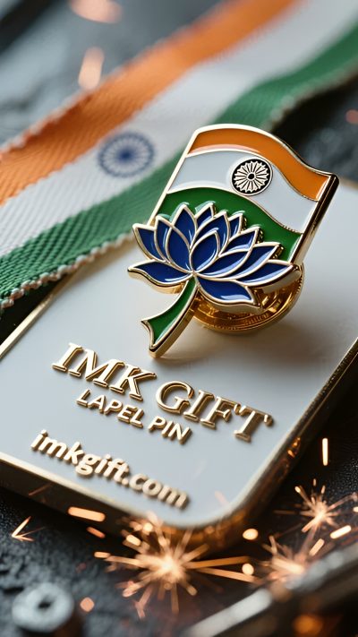 in983-ज-ग-त-क-ड-आफ-न-शनल-स-प-र-ट-ज-म-इस-म-य-र-ष-ट-र-य-ध-वज-और-कमल-म-ख-ल-रह-ह-बैज़